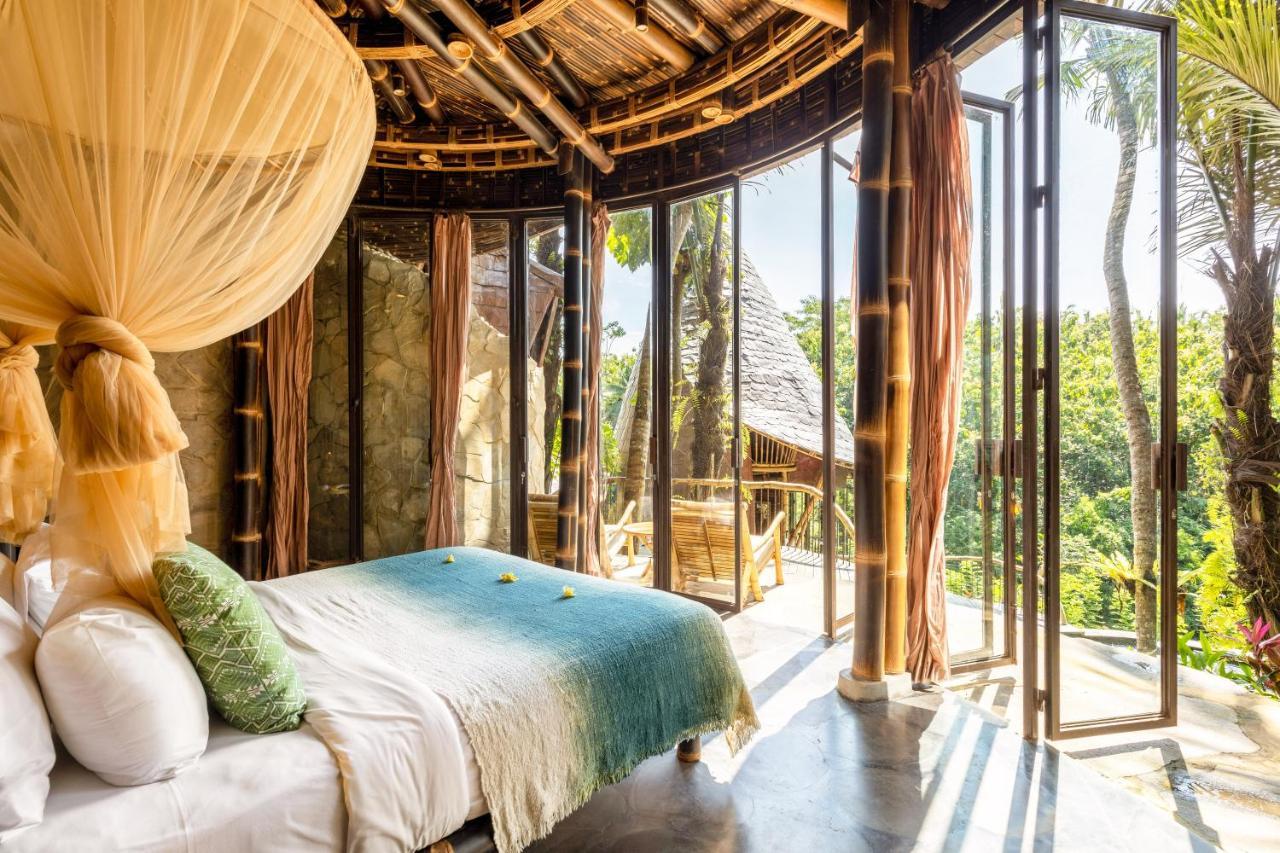 Villa Eclipse House 4bds Eco Bamboo House Pool Riverview