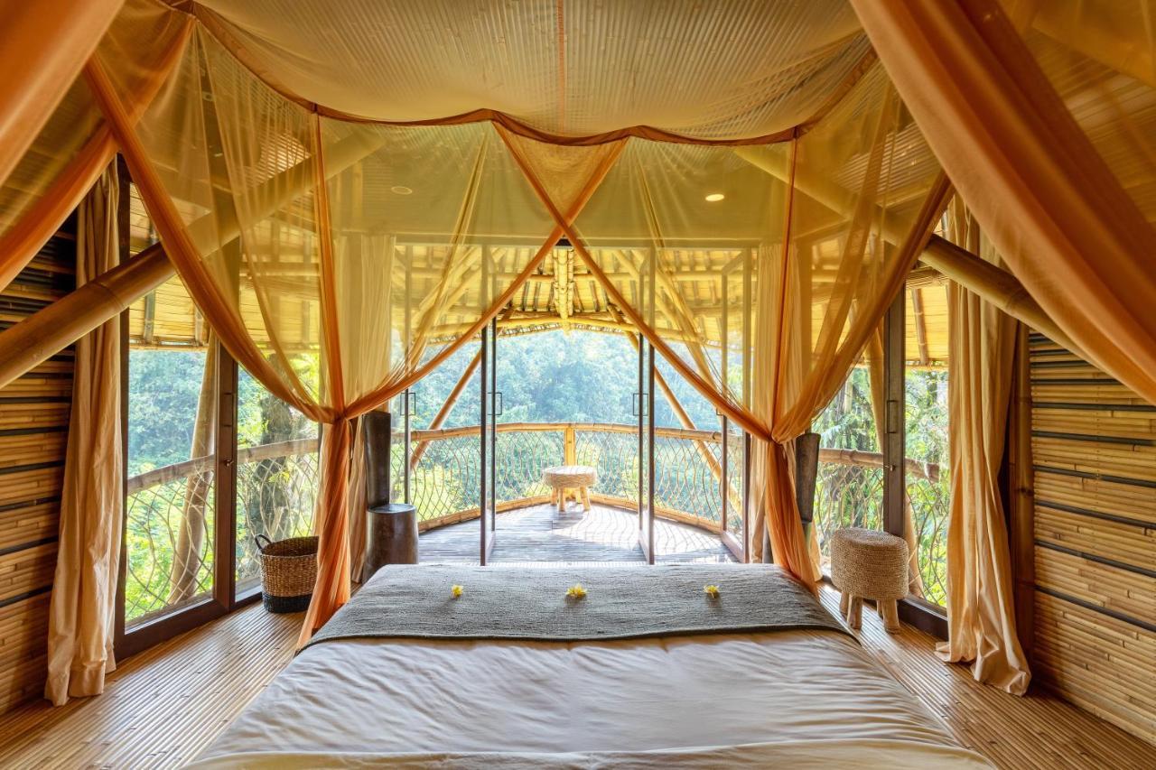 Villa Eclipse House 4bds Eco Bamboo House Pool Riverview