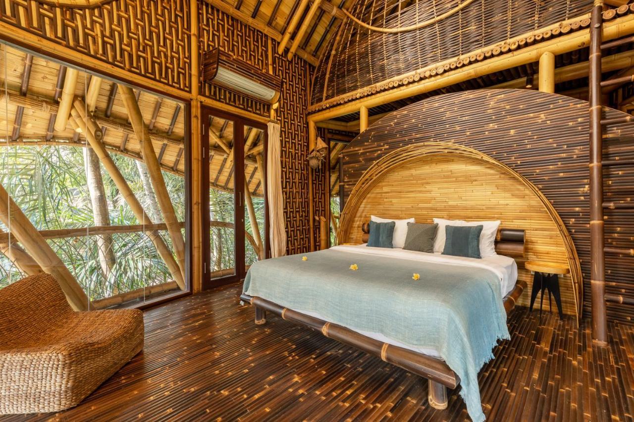 Villa Eclipse House 4bds Eco Bamboo House Pool Riverview Bringkit